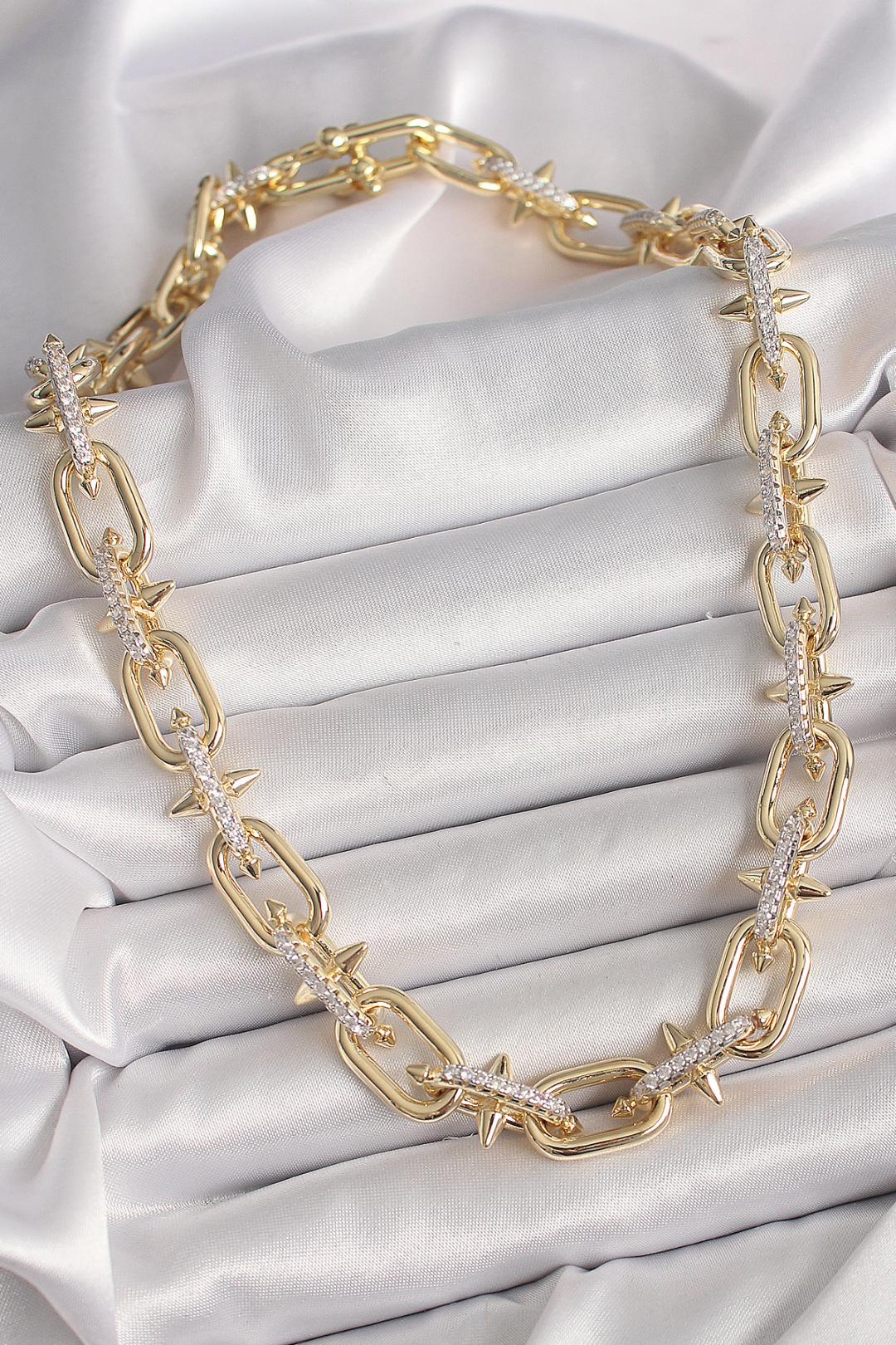 Pirinç Gold Renk Zirkon Taşlı Dikenli Halka Model VIP Exculusive Seri Kadın Kolye