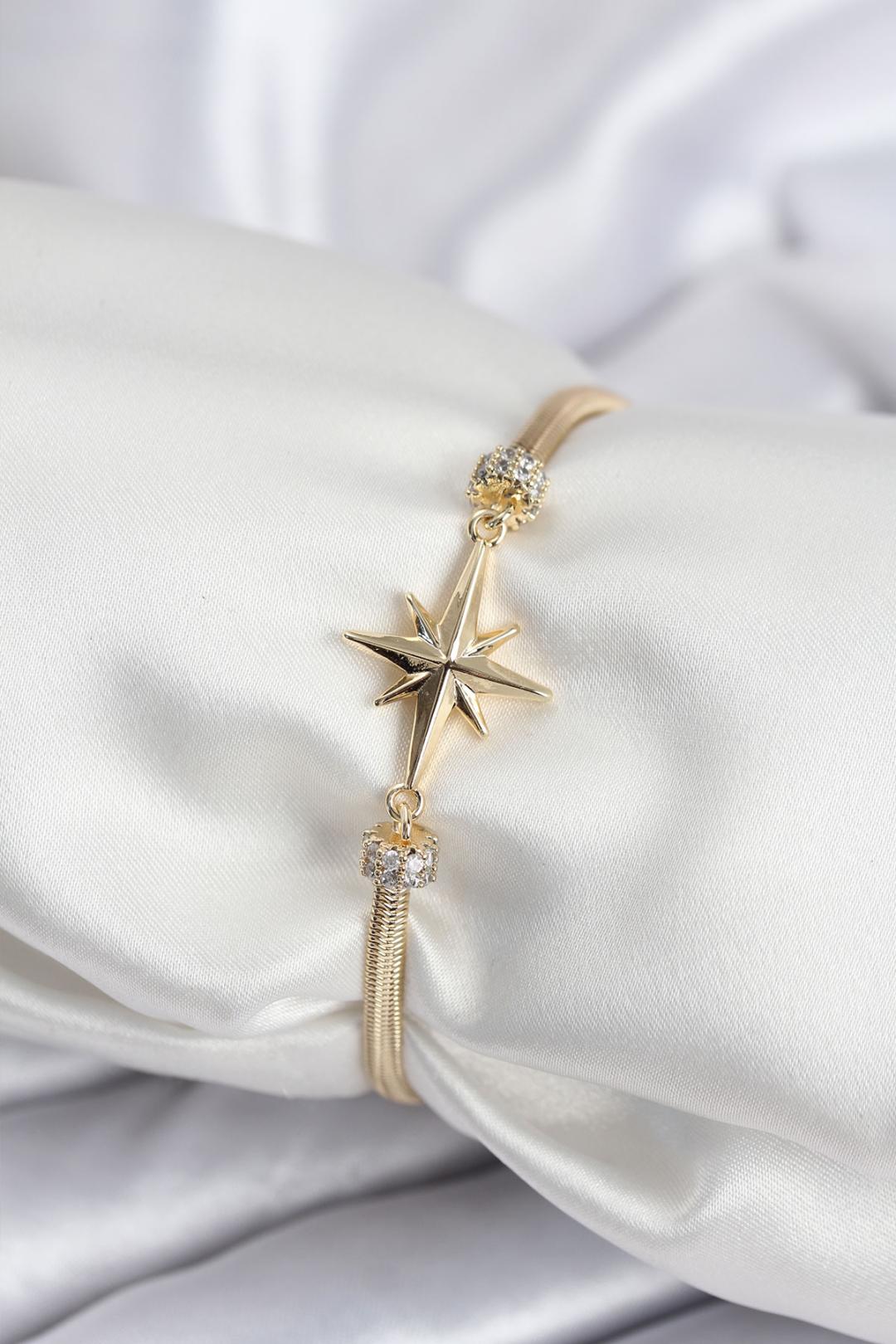 Pirinç VIP Seri Gold Renk Kutup Yıldızı Model Kadın Bileklik