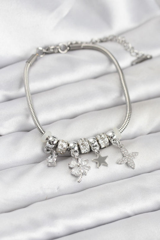 Gümüş Renk Pirinç Yonca Charmlı Kadın Bileklik