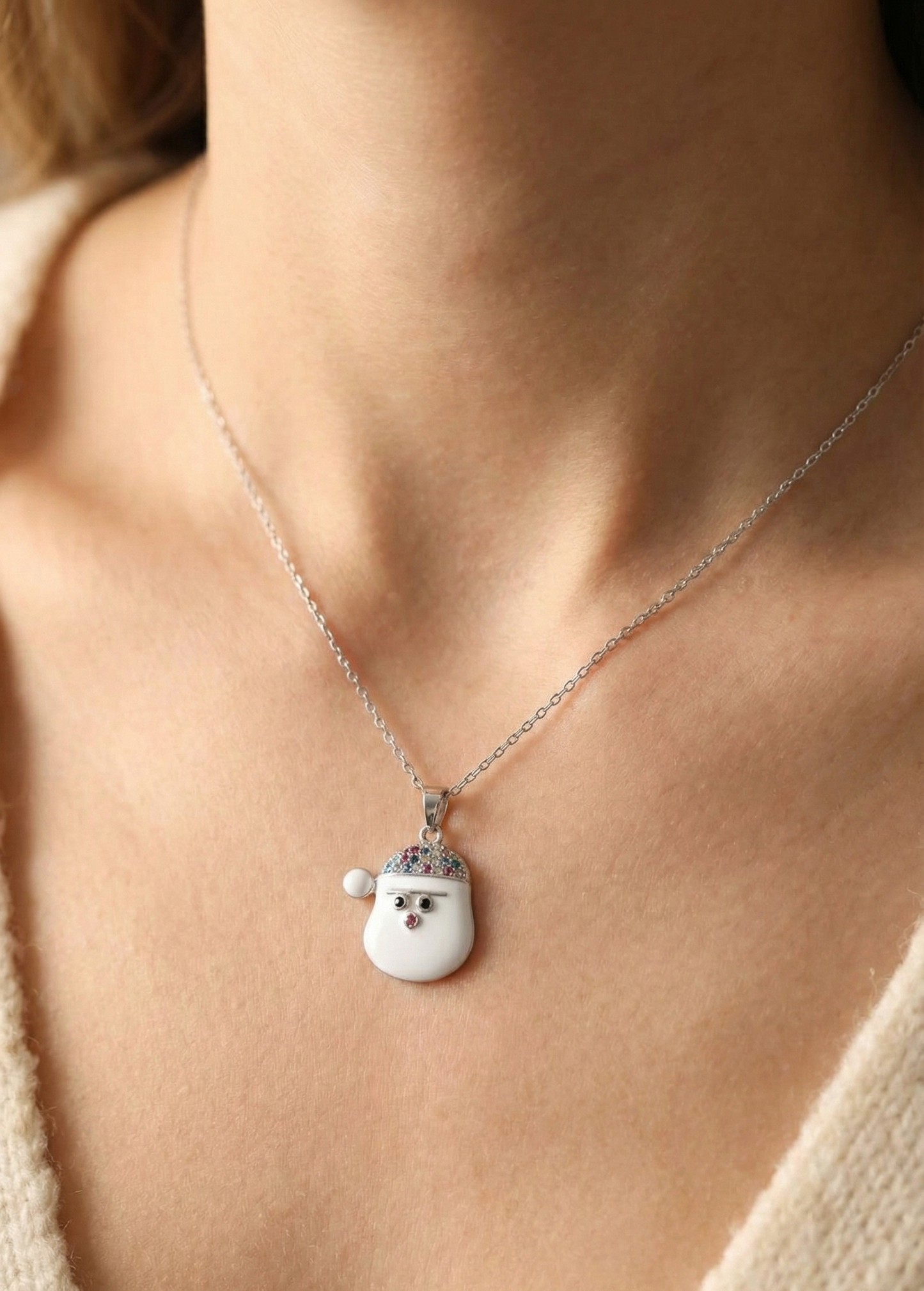 316L Çelik Zincir Gümüş Renk Şapkalı Kardan Adam Kafası Model Yılbaşı Temalı Kadın Kolye